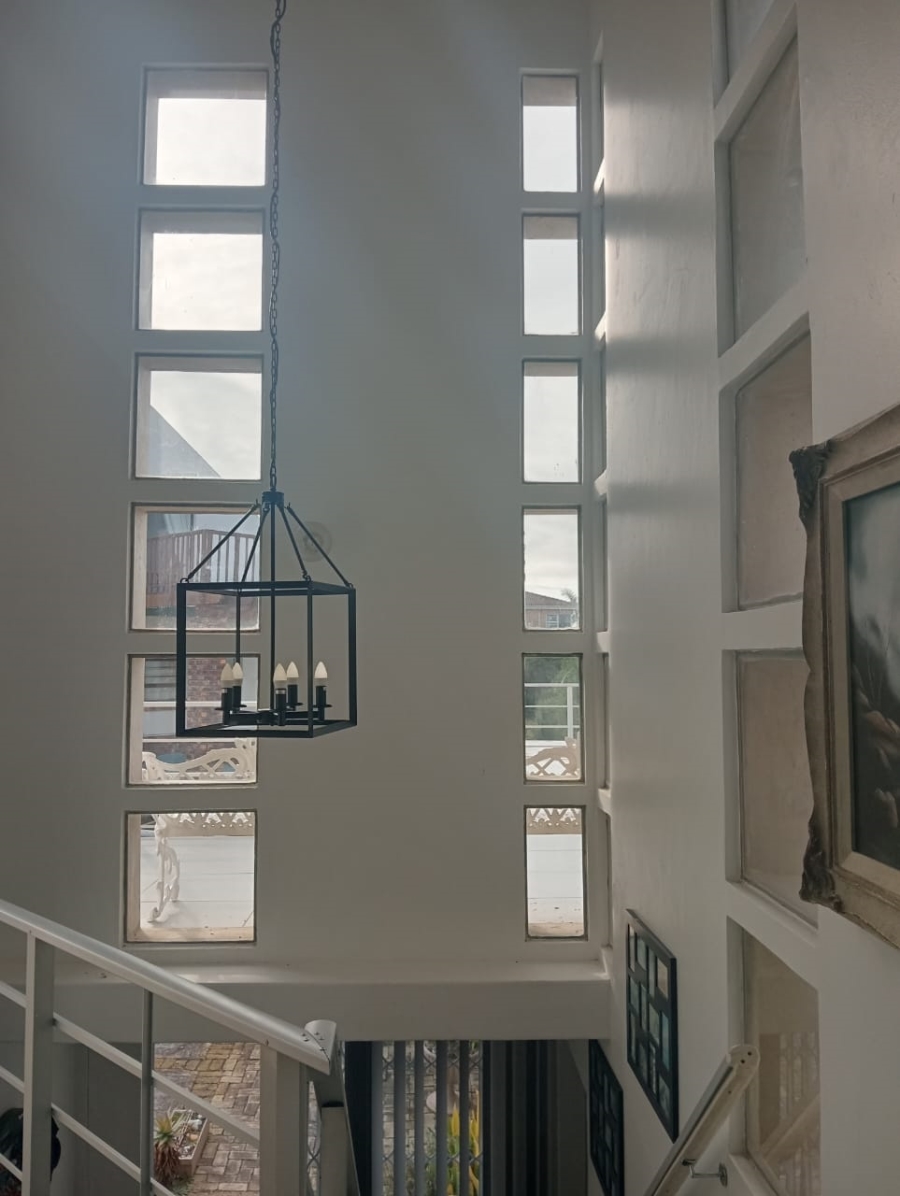 3 Bedroom Property for Sale in Wavecrest Eastern Cape